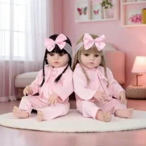 Boneca Super Realista Coleção Gêmeas Sortidas 1 Unidade - Cegonha Reborn Dolls - Imagem 2