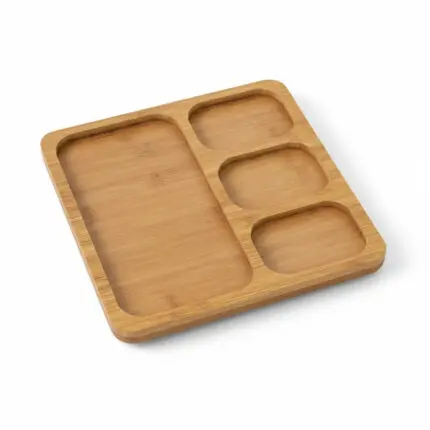 Petisqueira de MFD com 4 Divisórias de 30x30x1,3cm - Casita