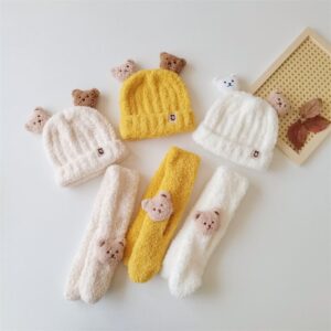 Conjunto com Touca e Cachecol Infantil Ursinho Tamanho Único MD-T163 Cor Sortida - JMD Import - Imagem 2